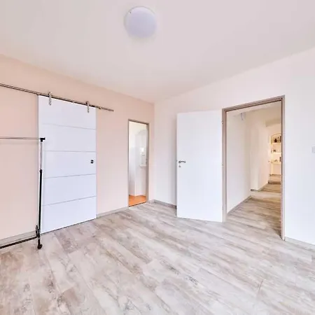 Lumina Villa *